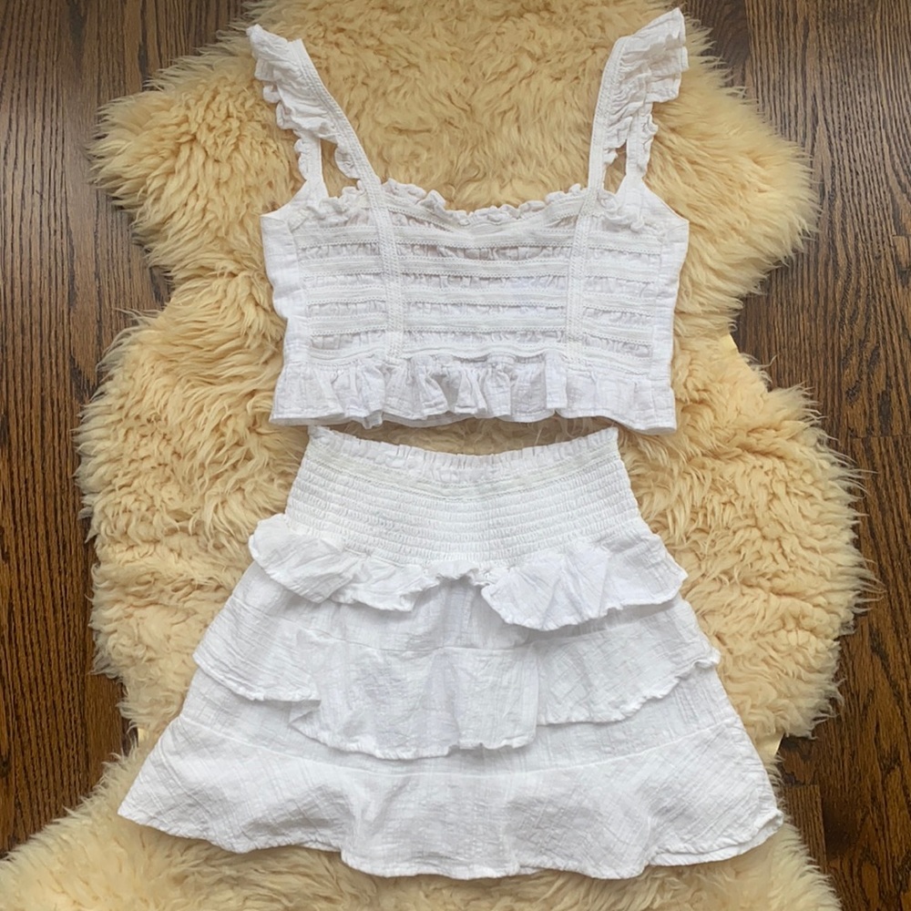 SKYLAR + MADISON RUFFLED TOP AND SKIRT SET!Small